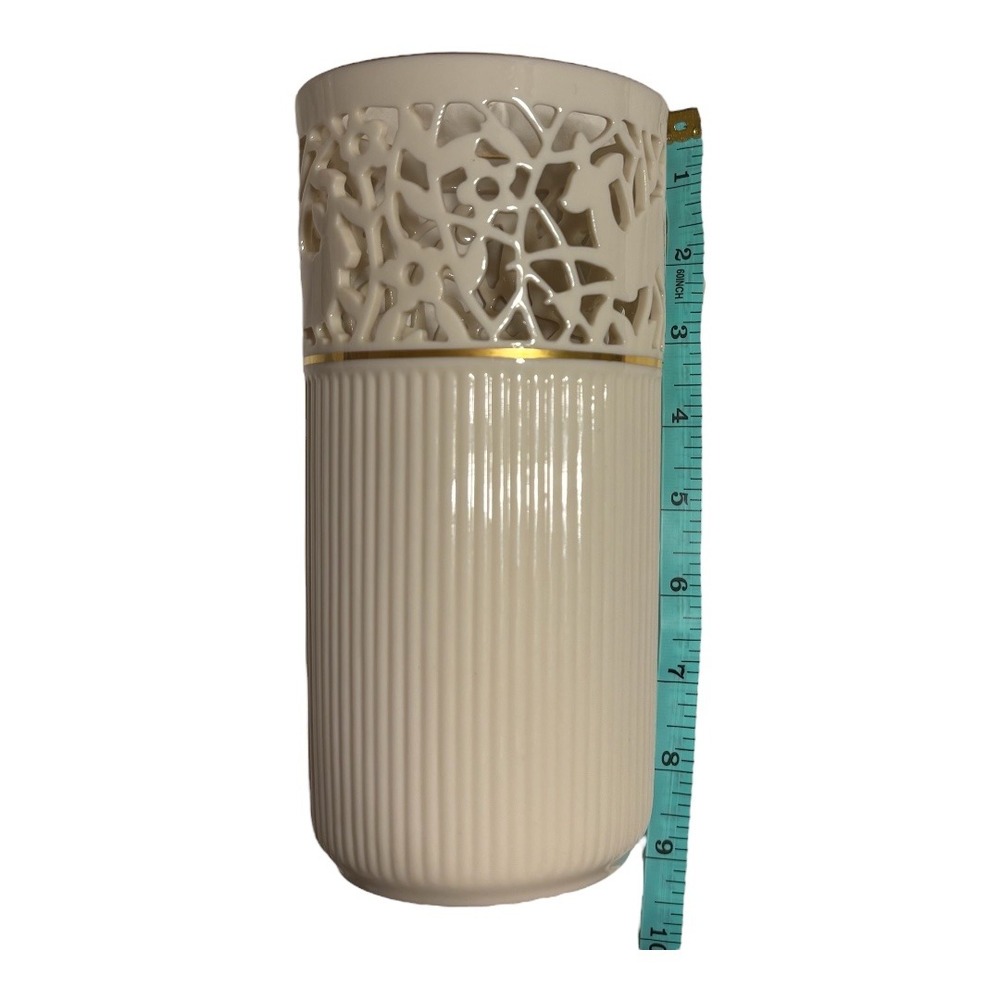 Lenox Ivory Vase Woodland Carved Design Gold‎ Trim Elegant Decor 9" Tall - Picture 3 of 4
